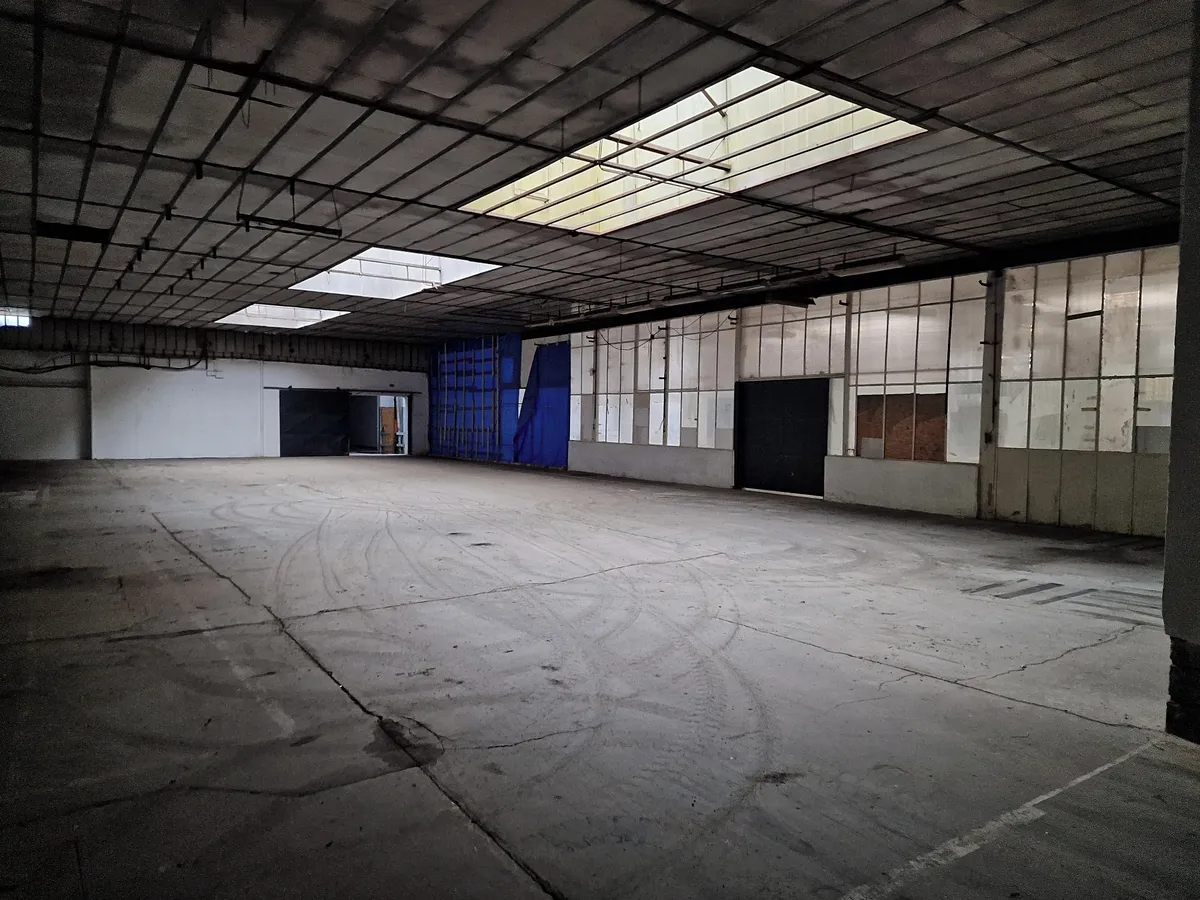 Pronájem výrobní haly, prostoru 500 m²